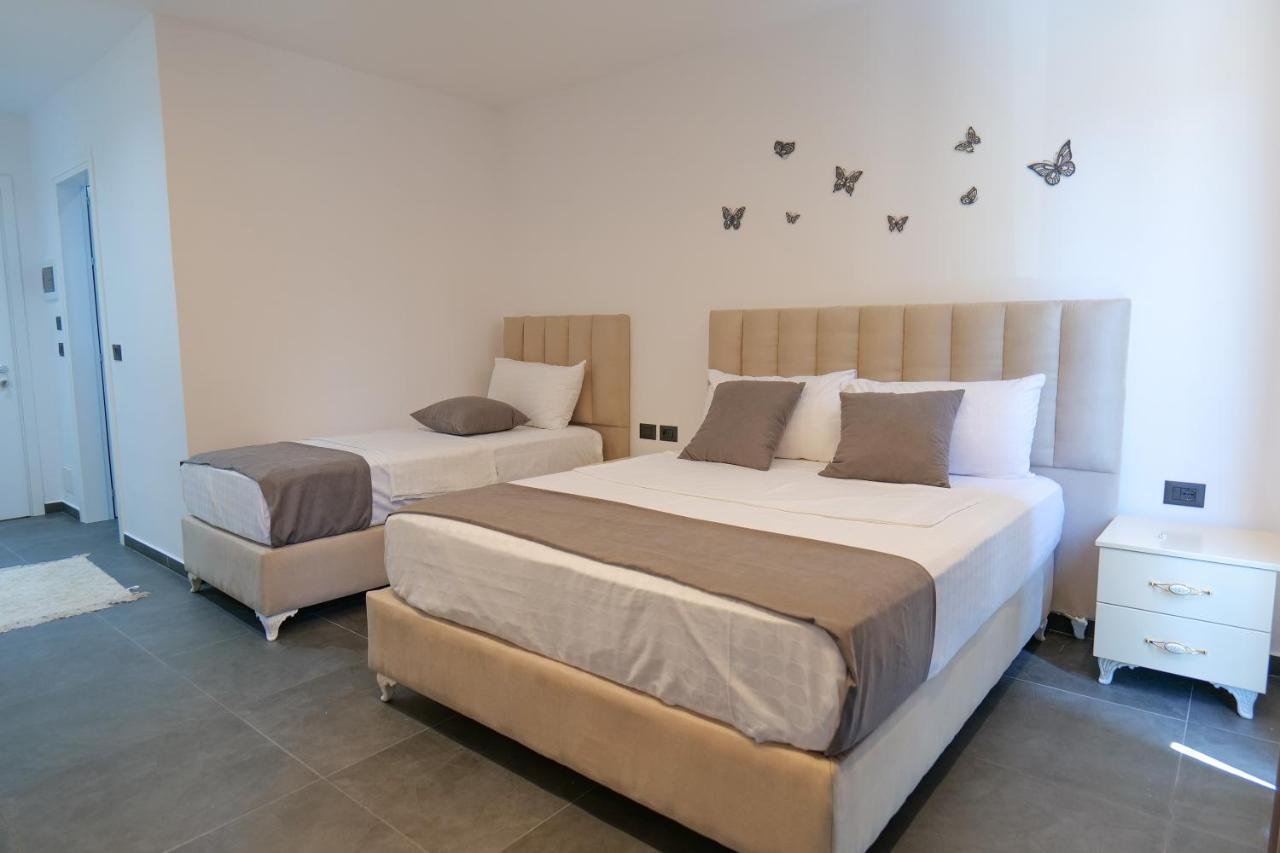 Vila Celaj Hotel วญอเรอ ภายนอก รูปภาพ