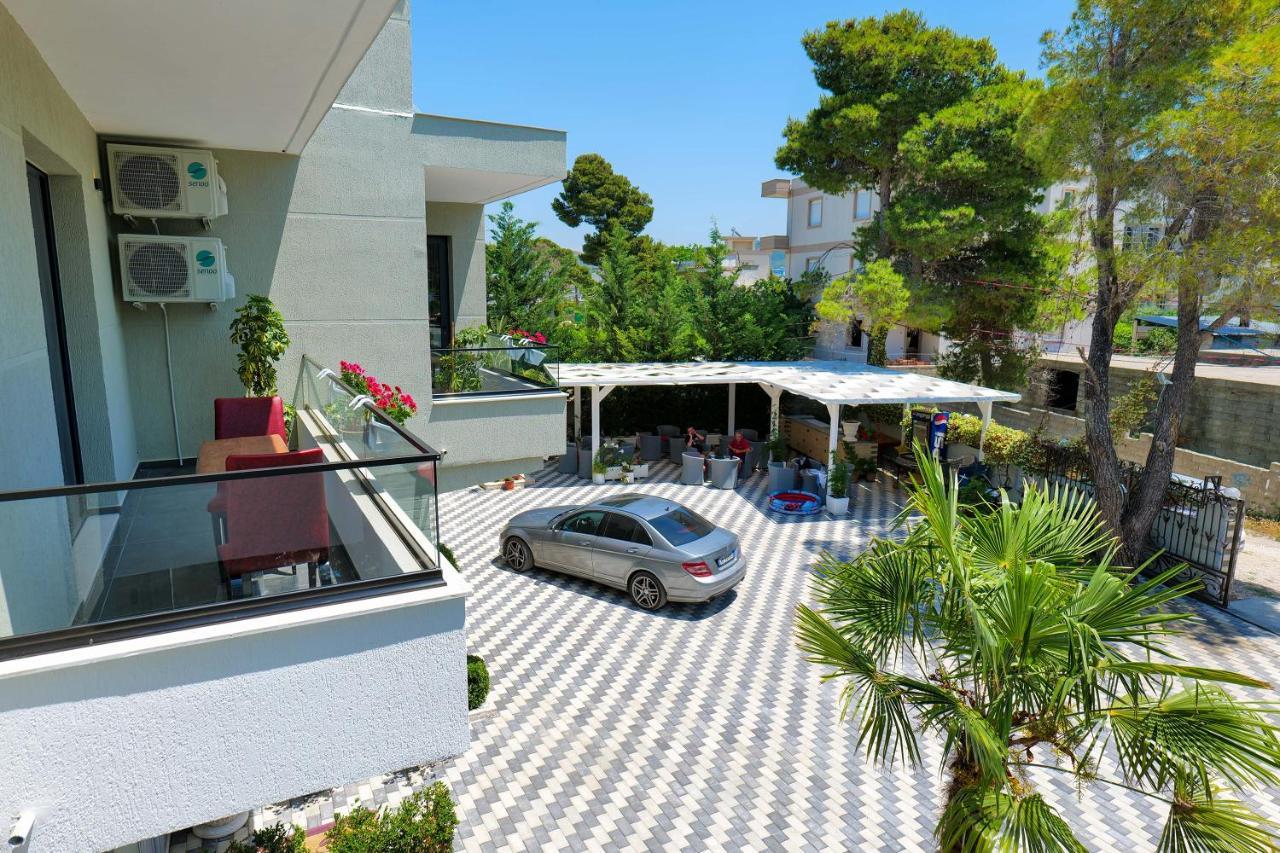 Vila Celaj Hotel วญอเรอ ภายนอก รูปภาพ