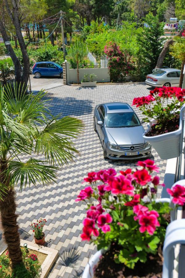 Vila Celaj Hotel วญอเรอ ภายนอก รูปภาพ